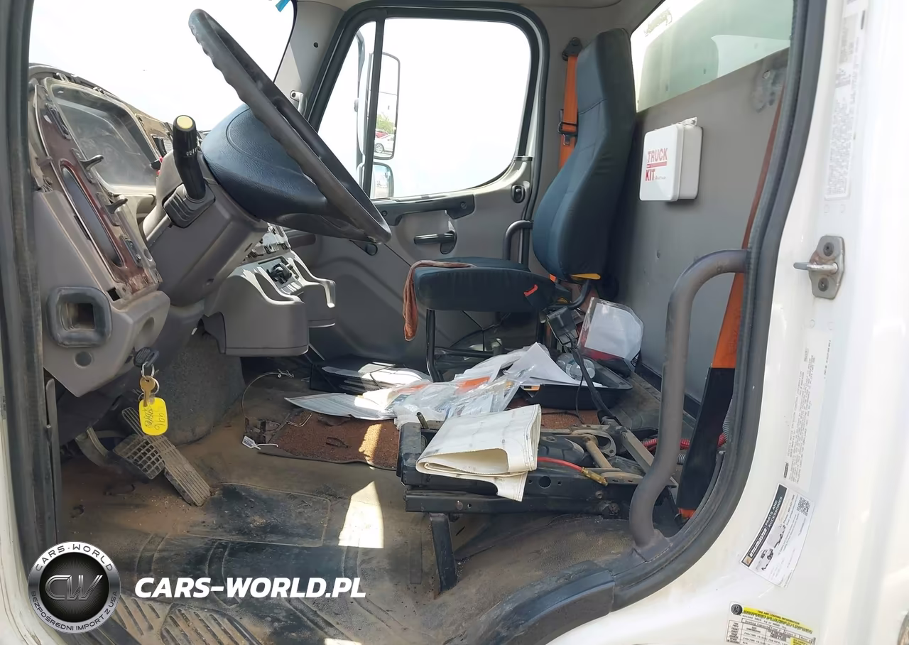 2014 Freightliner M2 106 Medium Duty VIN:1FVACWDT4EHFS4996 - 7