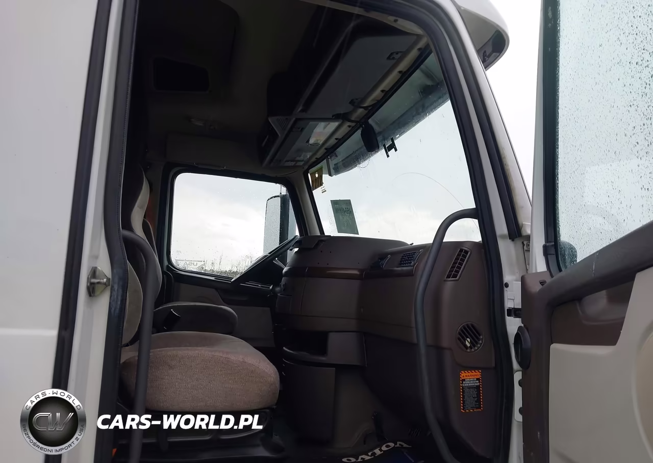2018 Volvo Vnl VIN:4V4NC9EH8JN885086 - 8