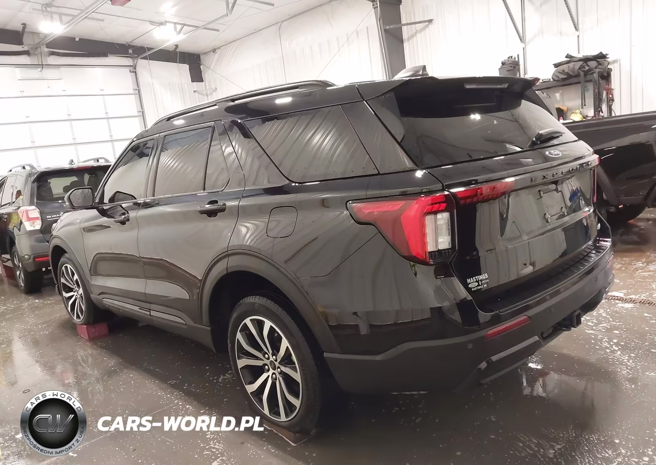2025 Ford Explorer St-Line VIN:1FMUK8KH7SGA43253 - 15