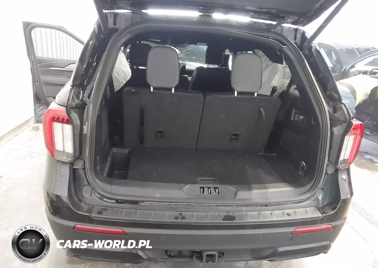 2025 Ford Explorer St-Line VIN:1FMUK8KH7SGA43253 - 18