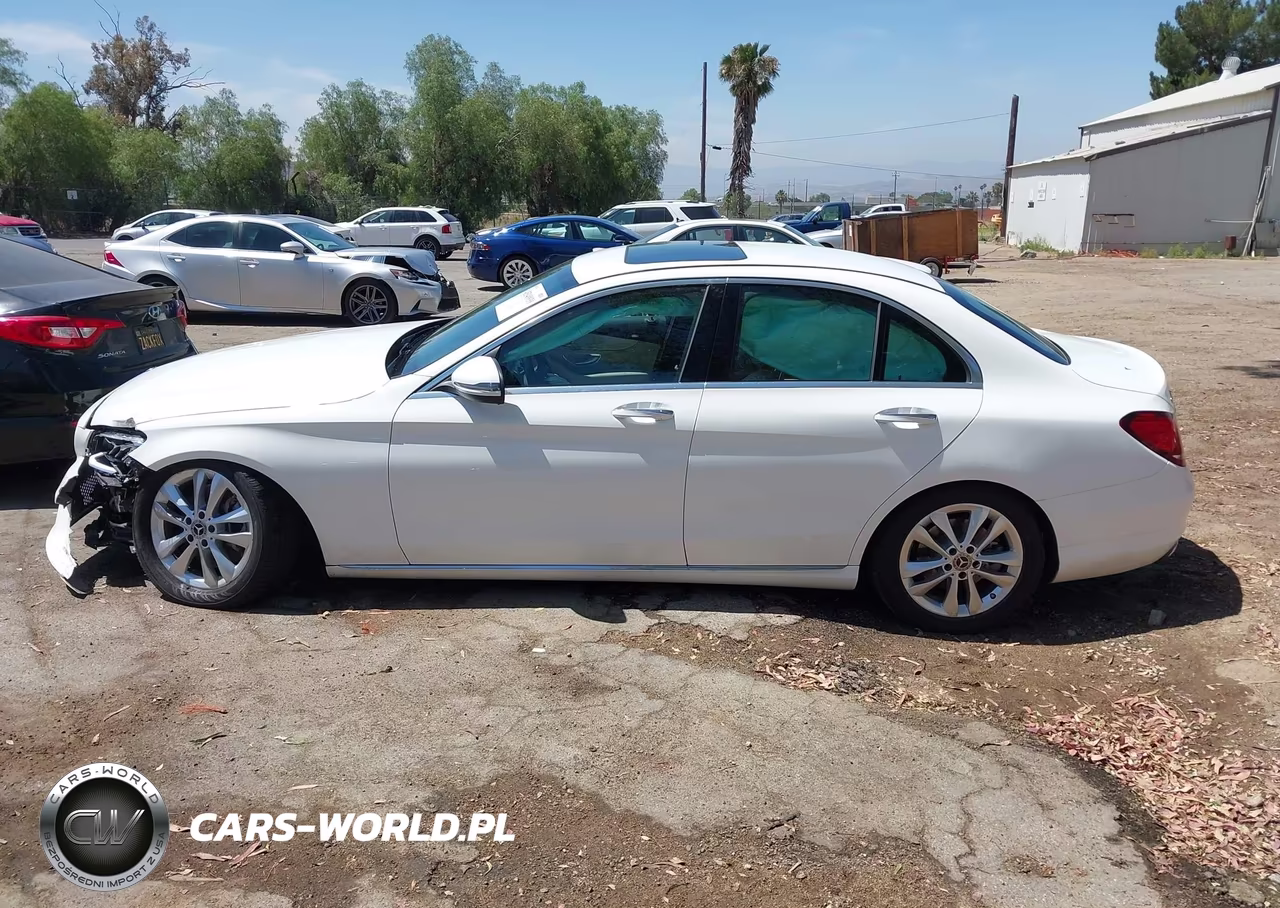 2021 Mercedes-Benz C 300 Sedan VIN:W1KWF8DBXMR609977 - 14