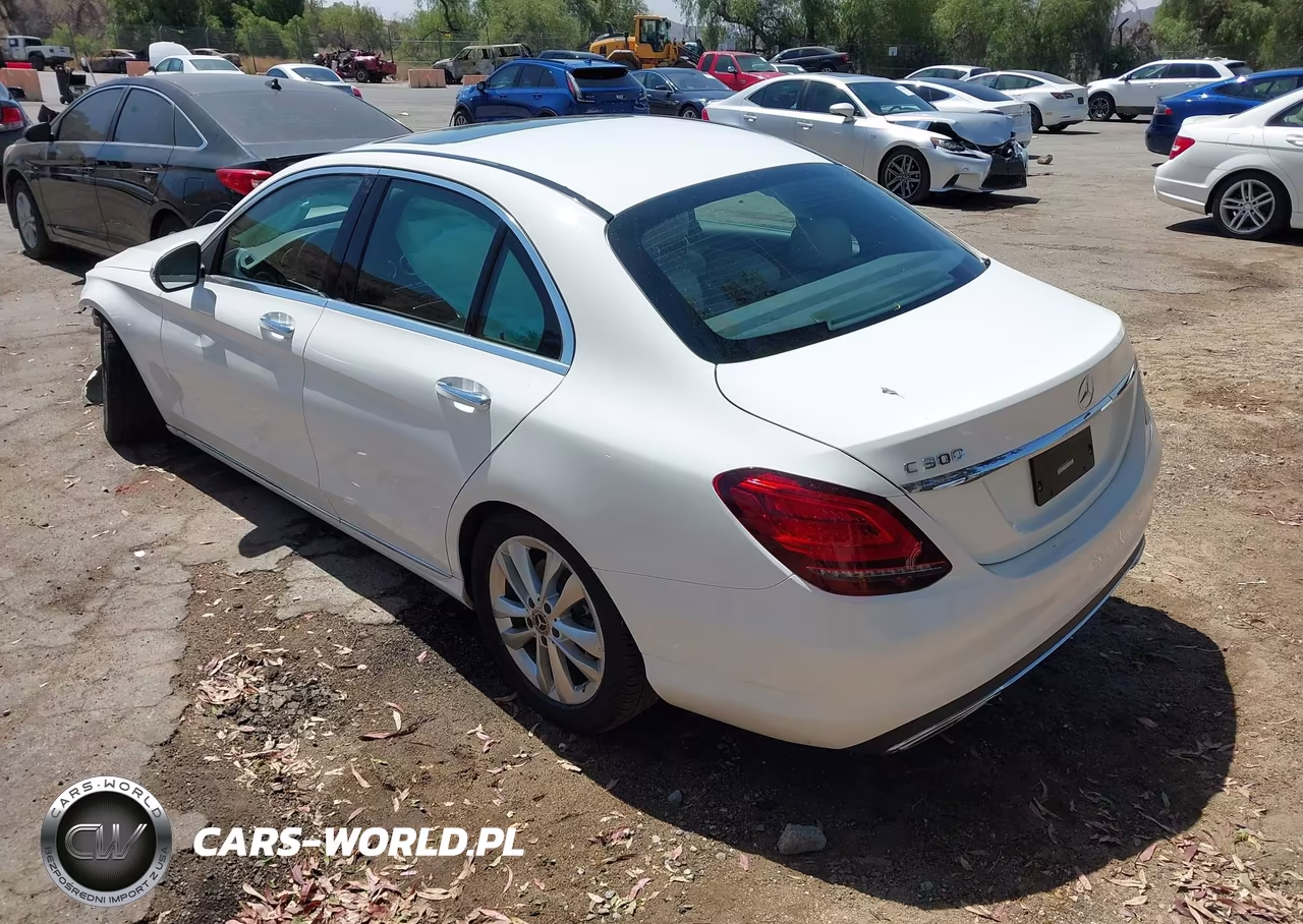 2021 Mercedes-Benz C 300 Sedan VIN:W1KWF8DBXMR609977 - 3