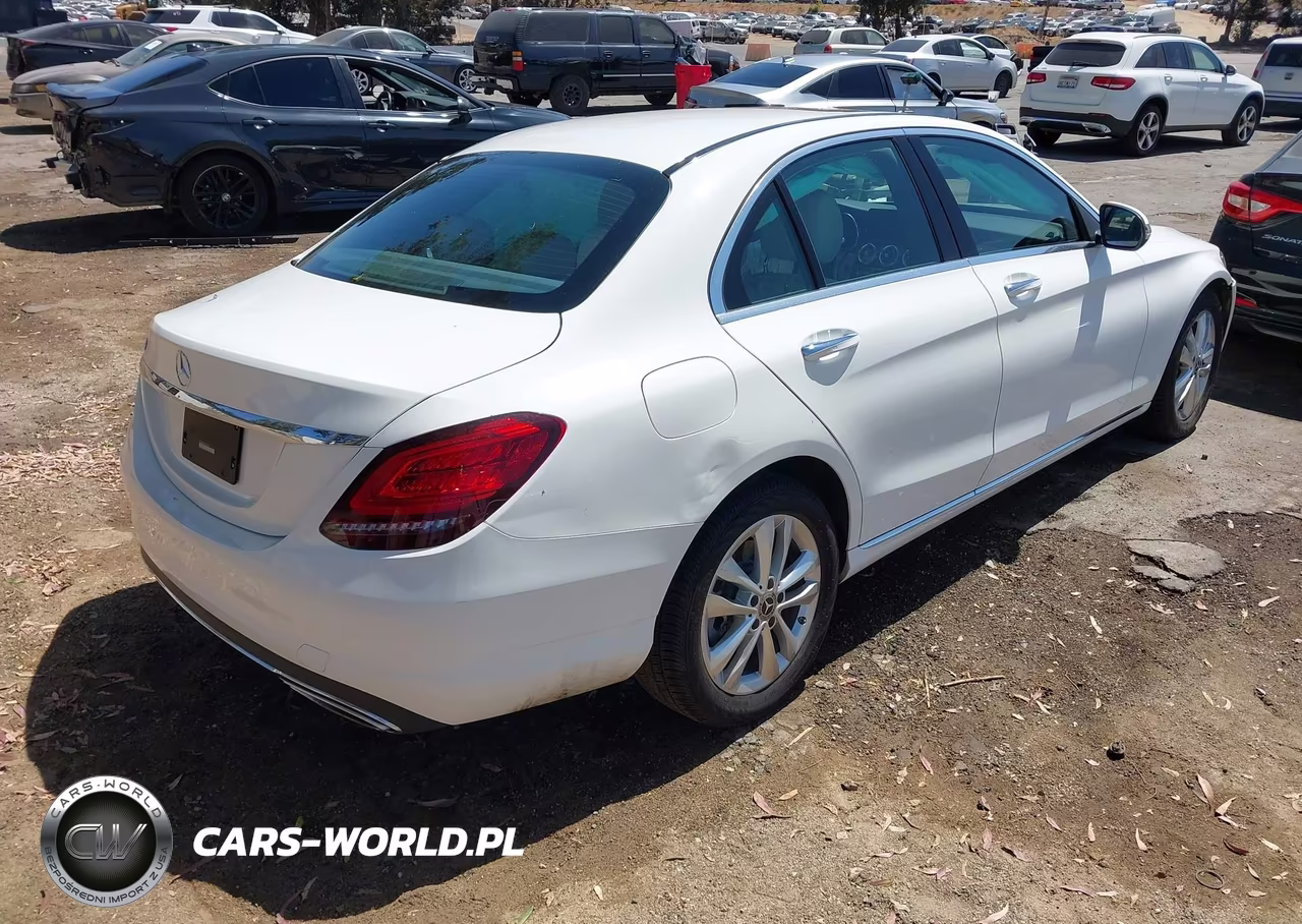 2021 Mercedes-Benz C 300 Sedan VIN:W1KWF8DBXMR609977 - 4