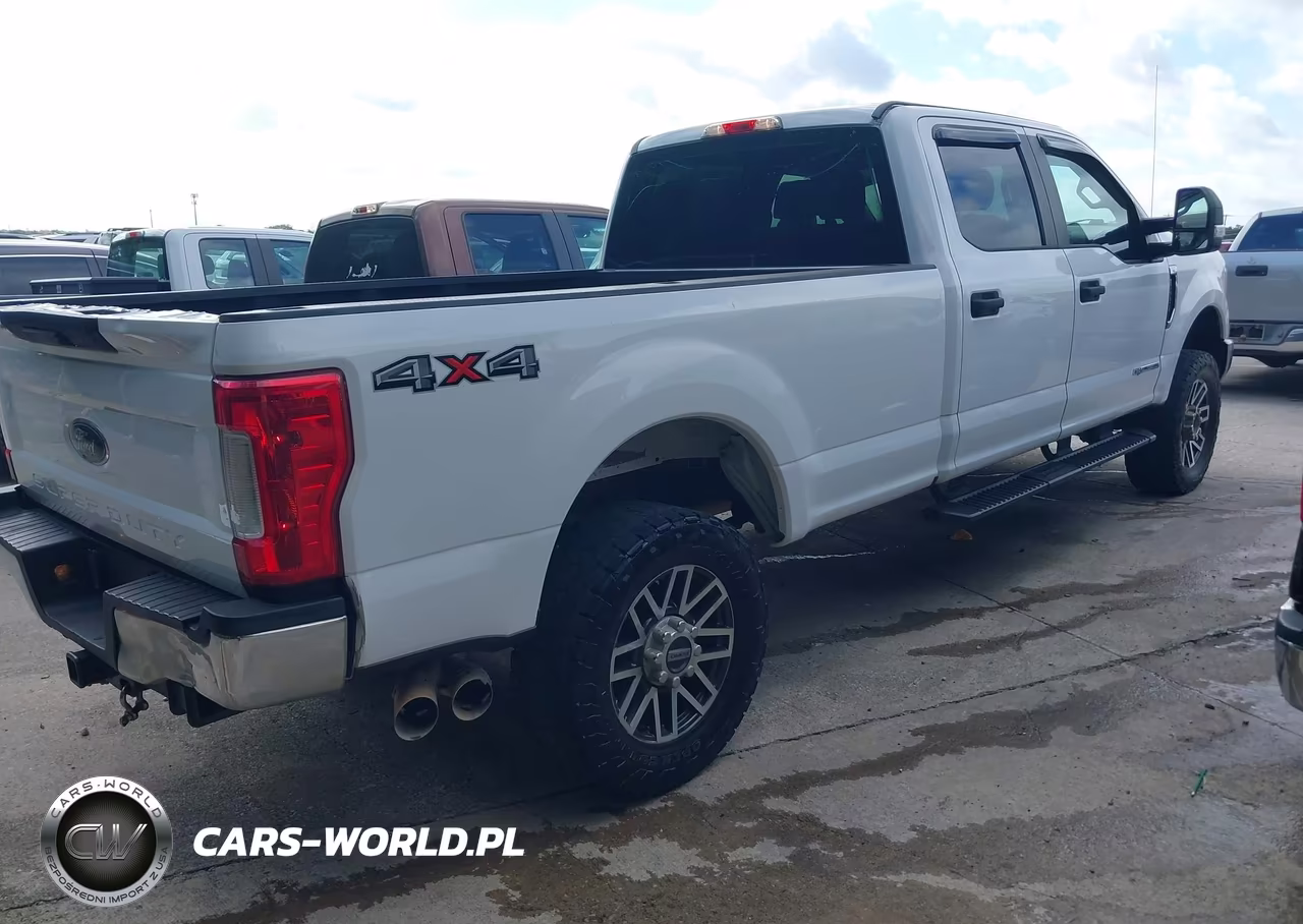 2017 Ford F-250 Xl VIN:1FT7W2BT9HED04653 - 4