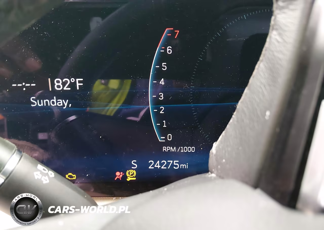 2024 Cadillac Xt4 Fwd Luxury VIN:1GYAZAR46RF143660 - 7