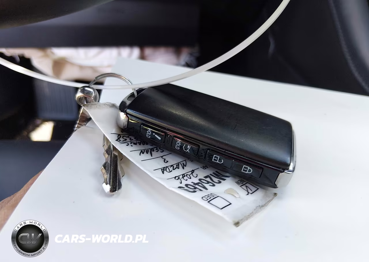 2026 Mazda Mazda3 2.5 S Select Sport VIN:JM1BPABL8T1879358 - 11