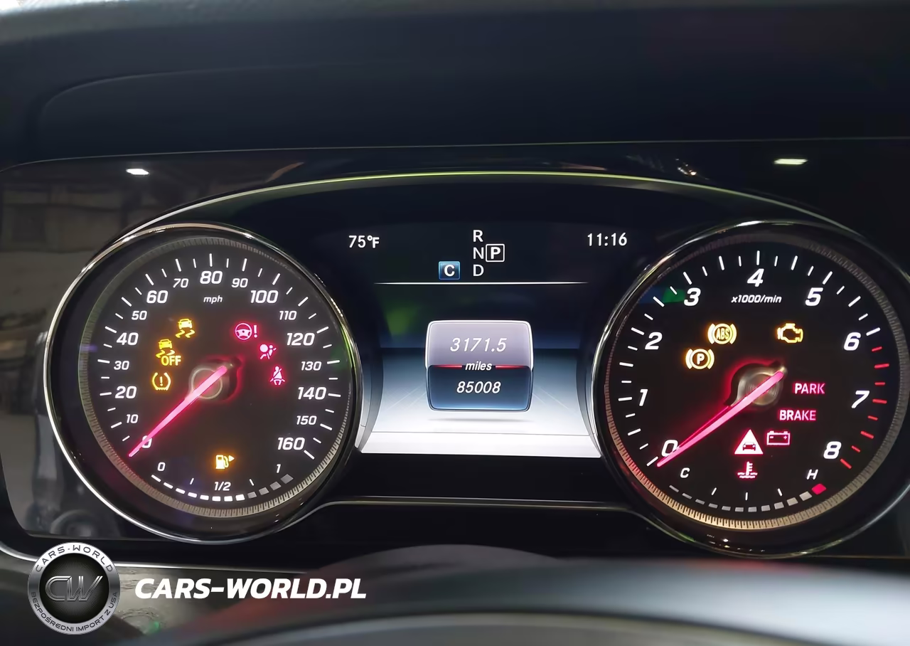 2018 Mercedes-Benz E 300 4Matic VIN:WDDZF4KB5JA354514 - 7