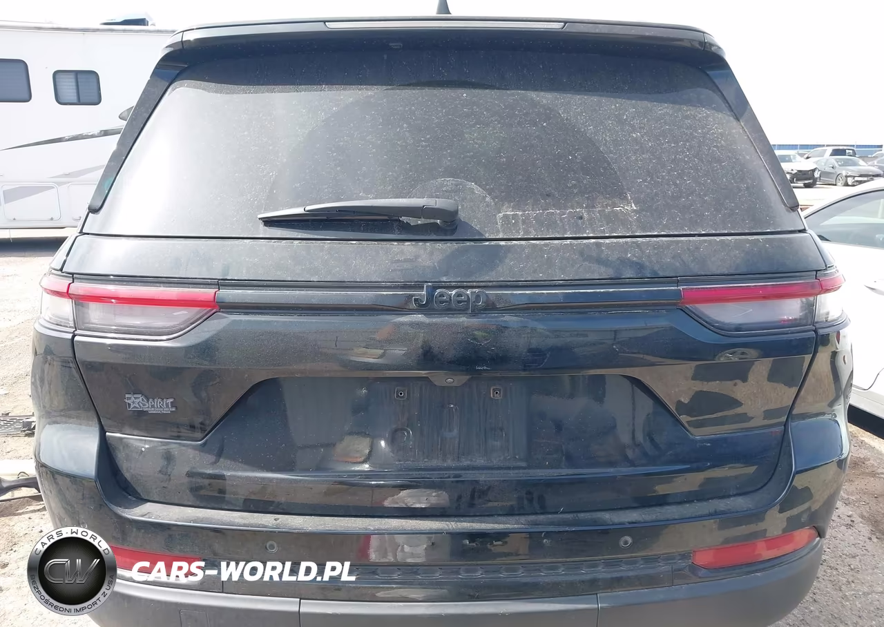 2024 Jeep Grand Cherokee Altitude 4X2 VIN:1C4RJGAG3RC181034 - 17