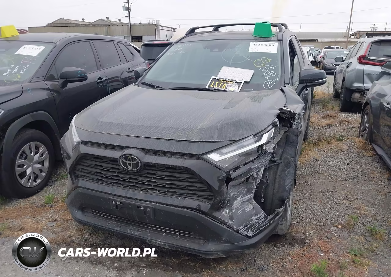 2024 Toyota Rav4 Xle VIN:2T3W1RFV6RC276224 - 13