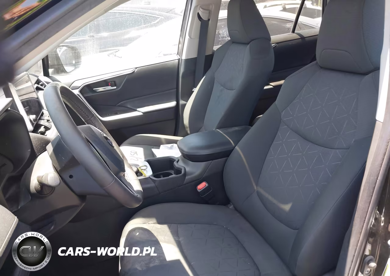 2024 Toyota Rav4 Xle VIN:2T3W1RFV6RC276224 - 19