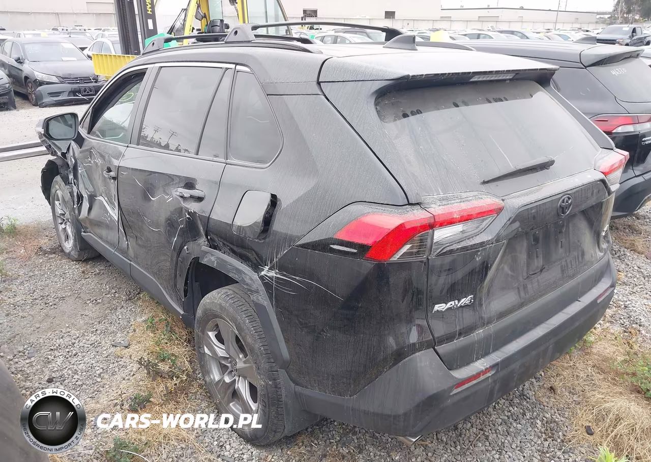 2024 Toyota Rav4 Xle VIN:2T3W1RFV6RC276224 - 3