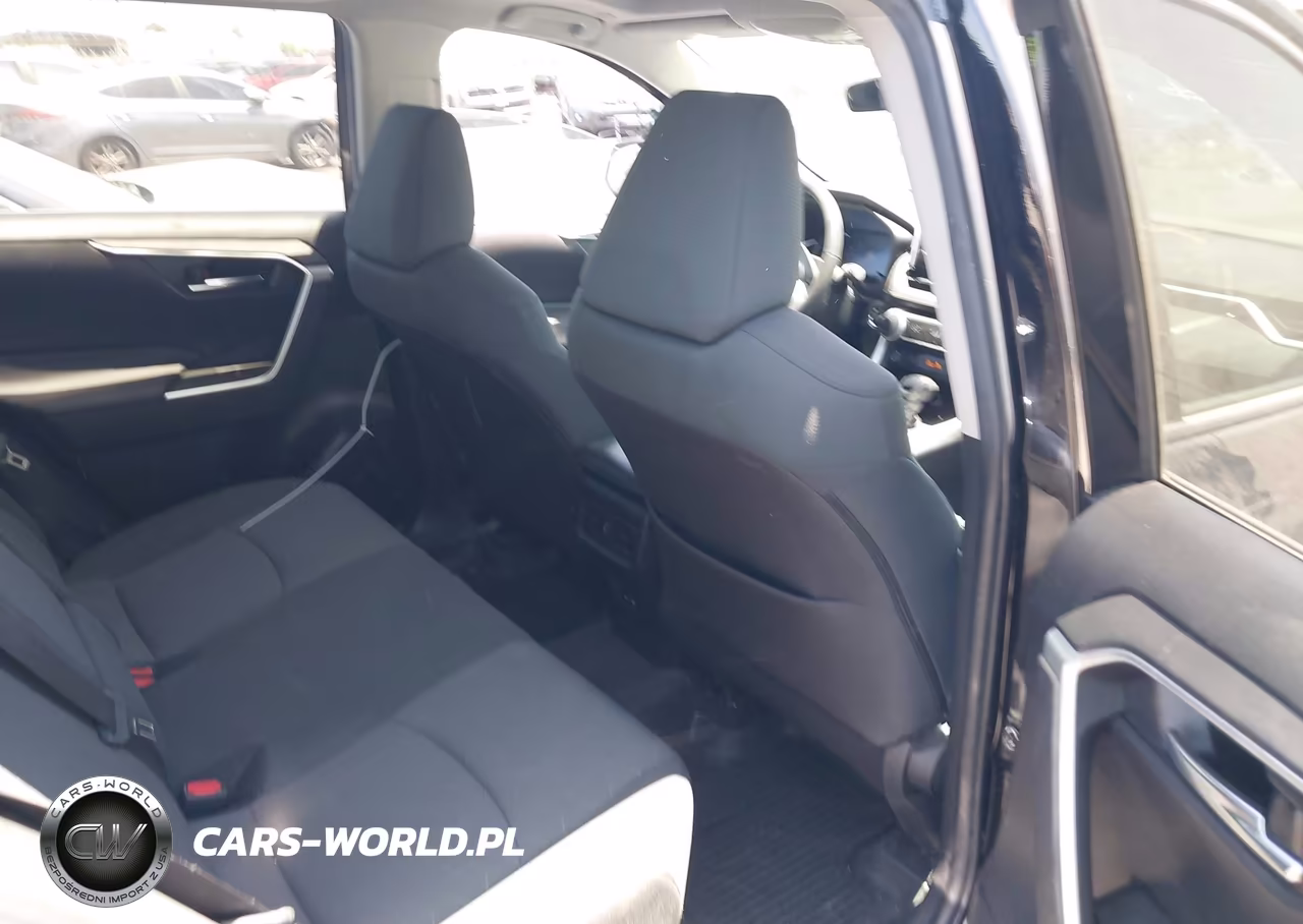 2024 Toyota Rav4 Xle VIN:2T3W1RFV6RC276224 - 8