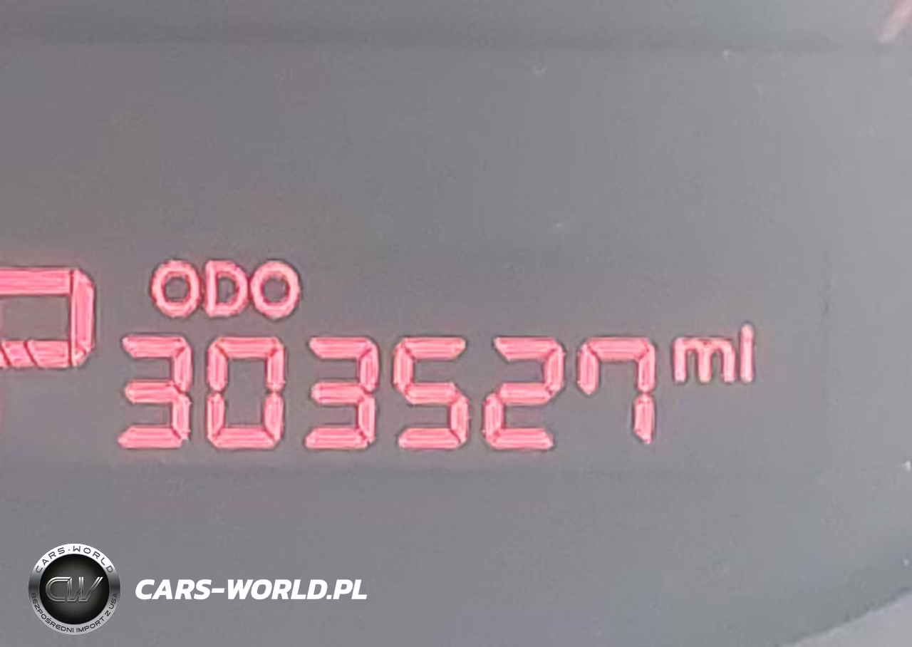 2010 Kia Soul + VIN:KNDJT2A20A7051403 - 9