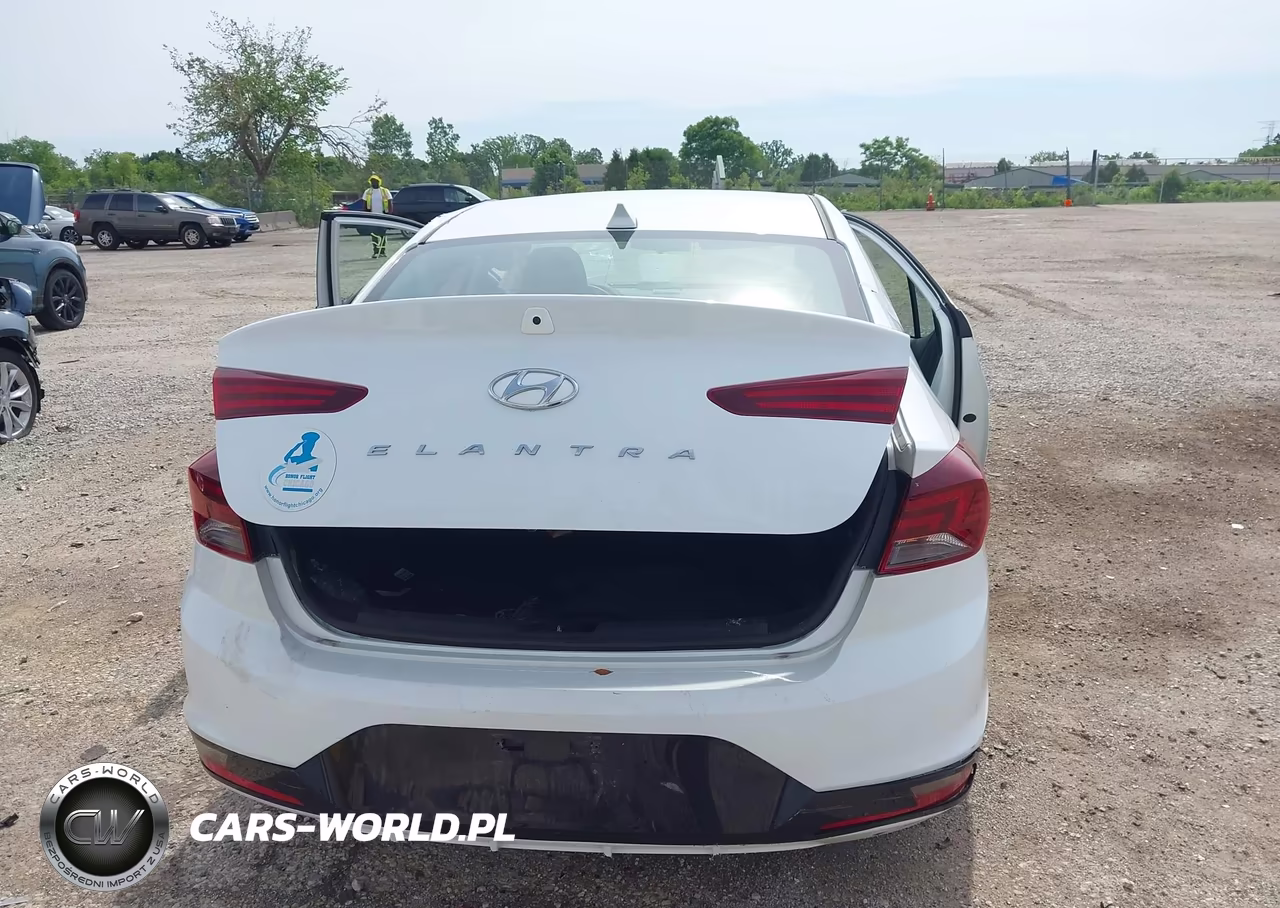 2020 Hyundai Elantra Sel VIN:5NPD84LF7LH592750 - 16