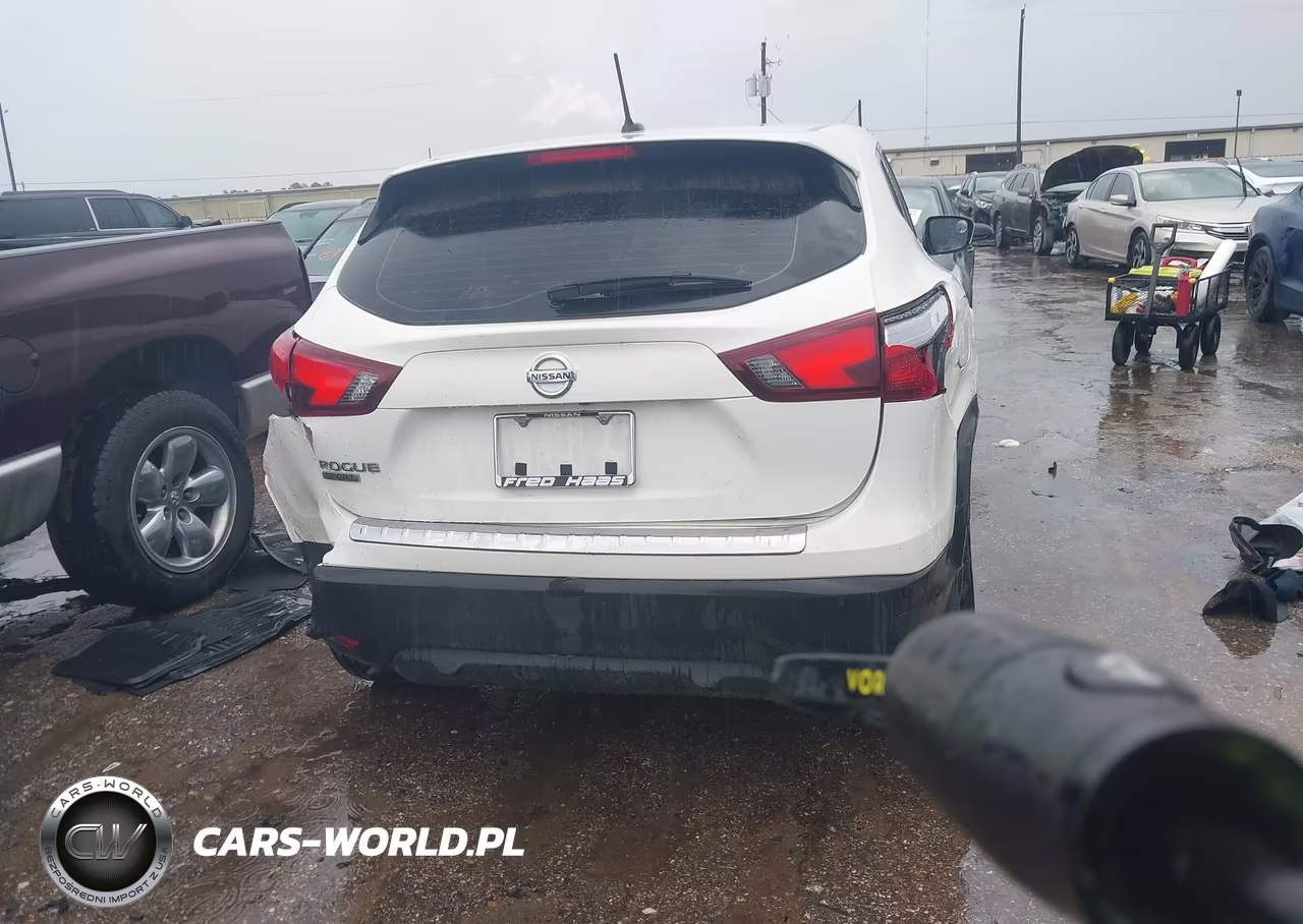 2018 Nissan Rogue Sport S VIN:JN1BJ1CPXJW107479 - 16