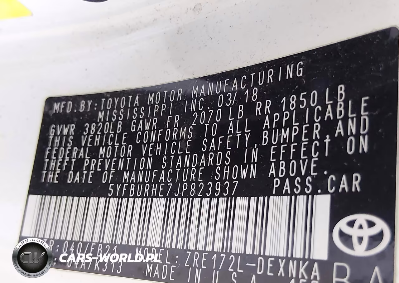 2018 Toyota Corolla Le VIN:5YFBURHE7JP823937 - 9