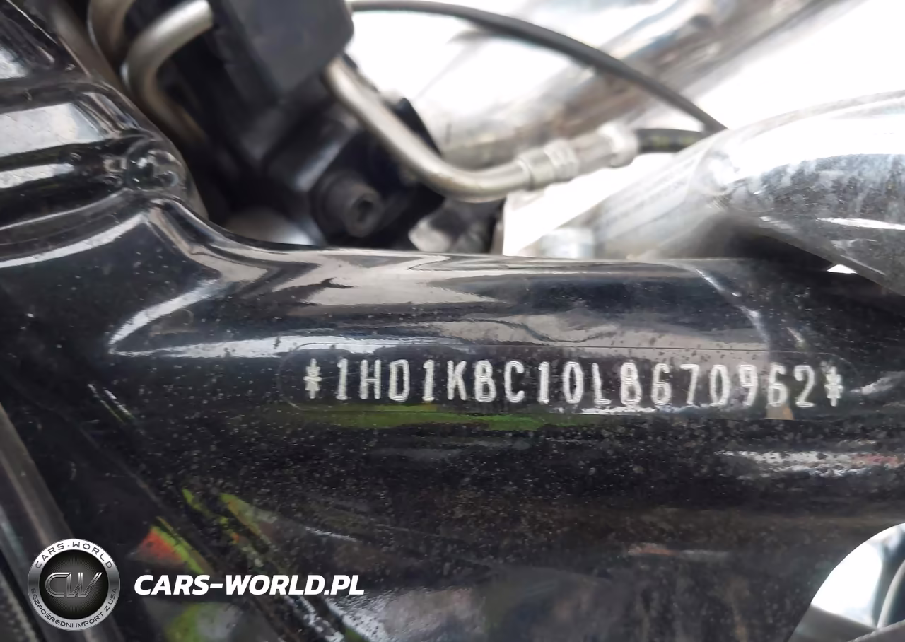 2020 Harley-Davidson Flhx VIN:1HD1KBC10LB670962 - 10