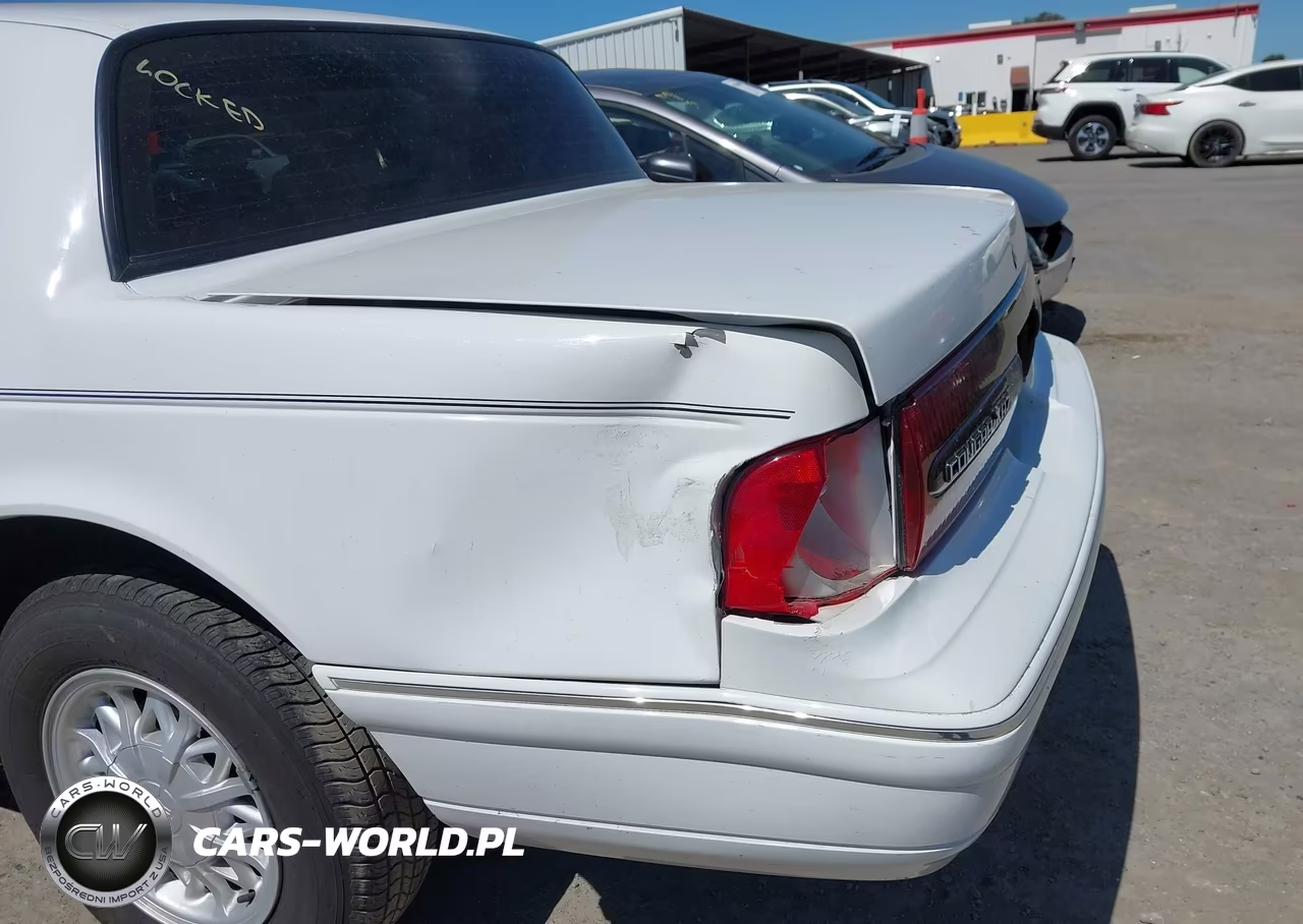 1993 Mercury Cougar Xr7 VIN:1MEPM6242PH670777 - 13