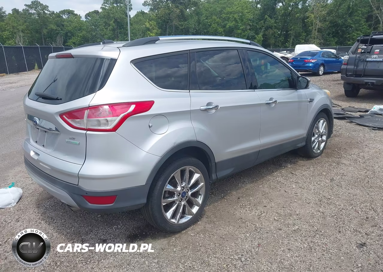 2015 Ford Escape Se VIN:1FMCU0GXXFUA11590 - 4