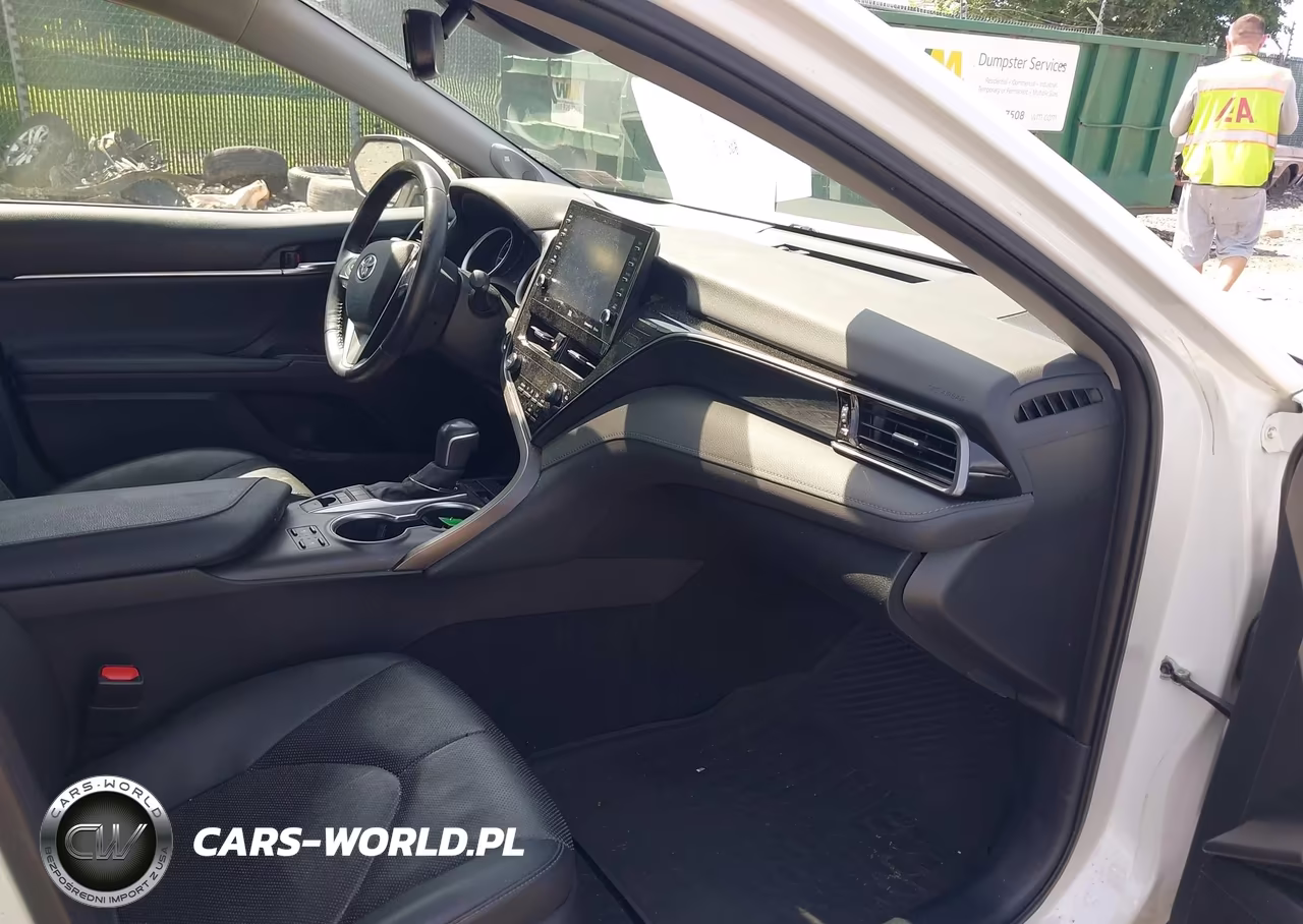 2022 Toyota Camry Xle Hybrid VIN:4T1F31AK9NU575930 - 5