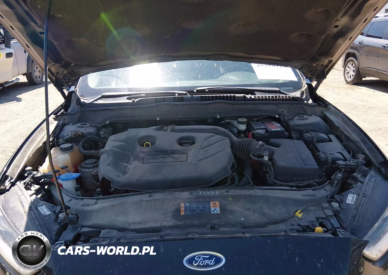 2013 Ford Fusion Titanium VIN:3FA6P0K90DR211387 - 10