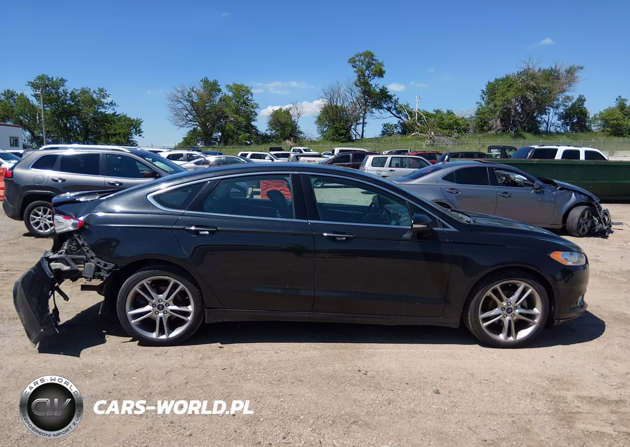 2013 Ford Fusion Titanium VIN:3FA6P0K90DR211387 - 14