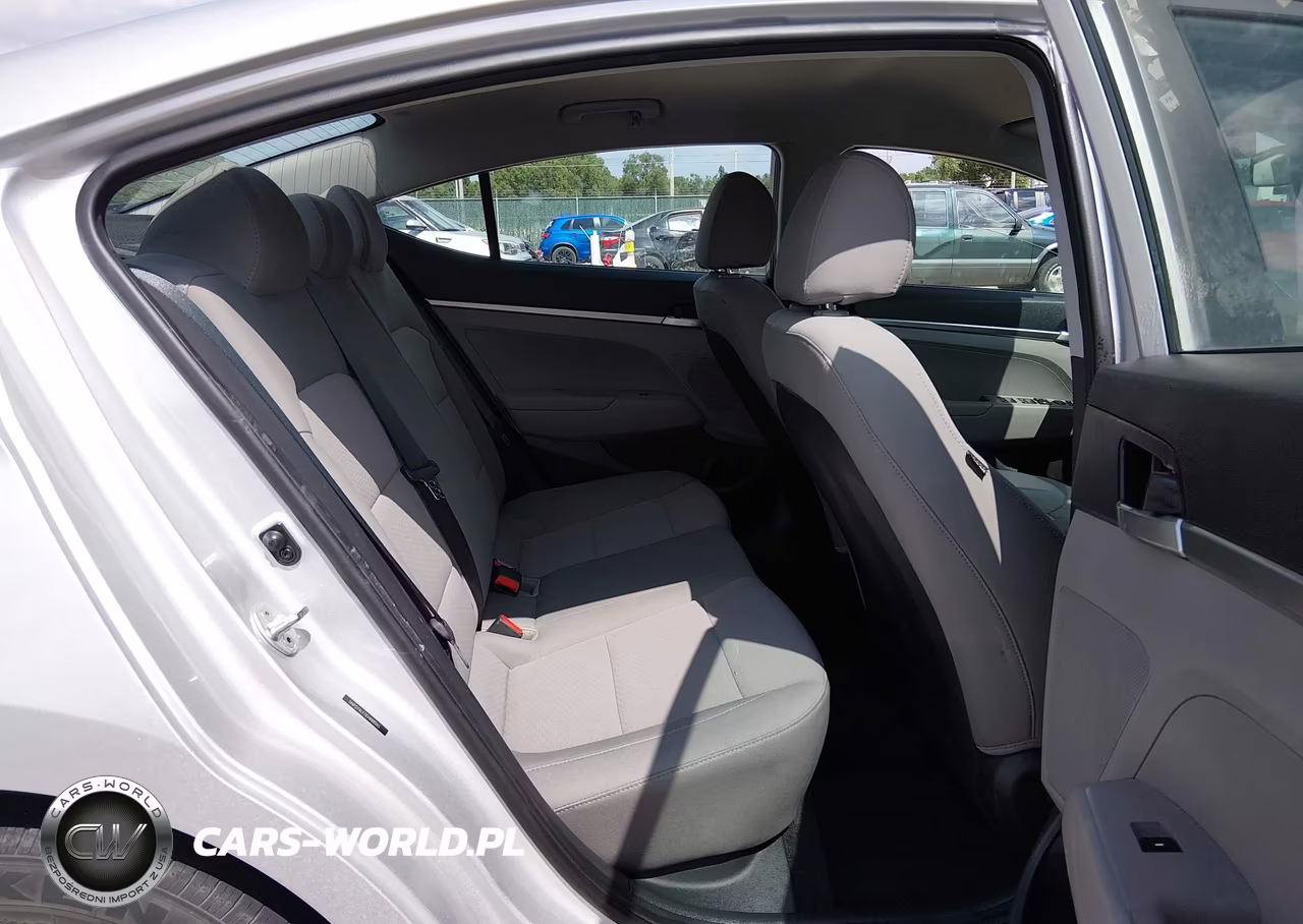 2019 Hyundai Elantra Se VIN:5NPD74LF7KH488065 - 8