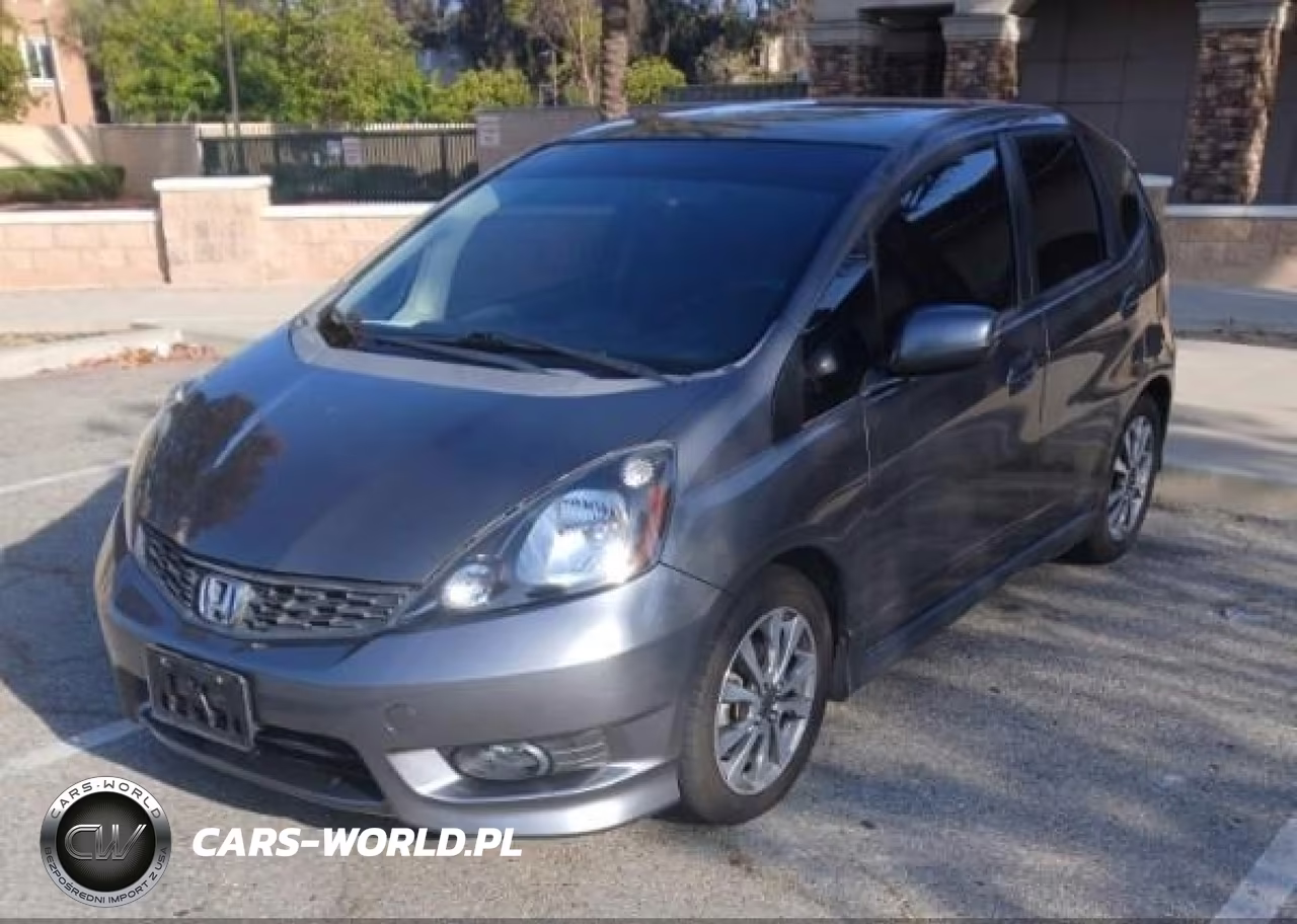 2012 Honda Fit Sport VIN:JHMGE8H58CC042044 - 2
