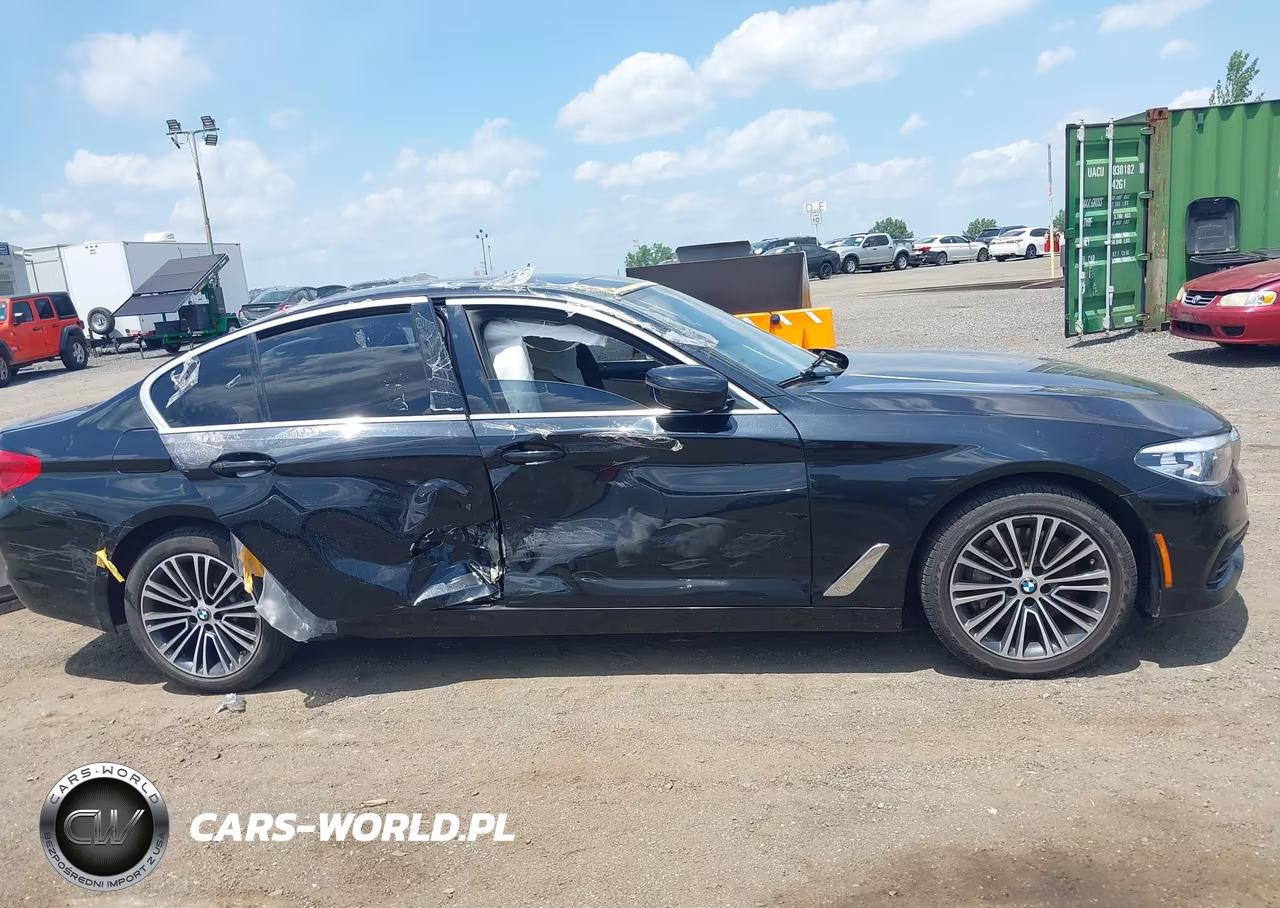 2020 BMW 530I VIN:WBAJR3C07LWW69226 - 13