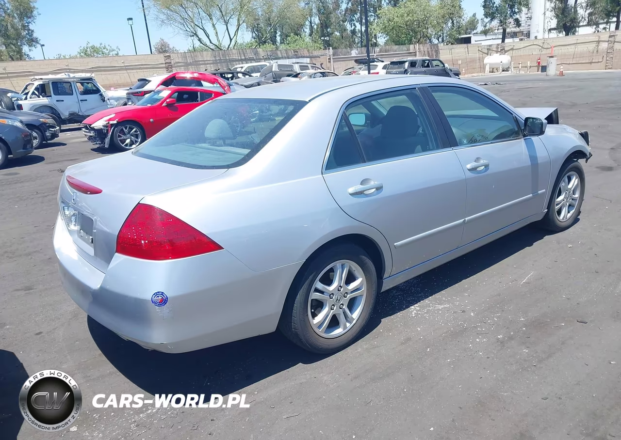 2007 Honda Accord 2.4 Ex VIN:1HGCM567X7A040160 - 4