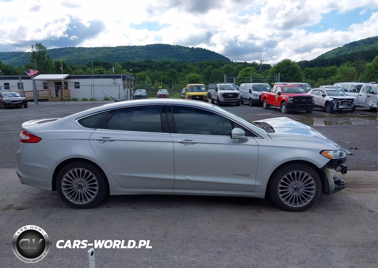 2013 Ford Fusion Hybrid Titanium VIN:3FA6P0RU0DR289498 - 14