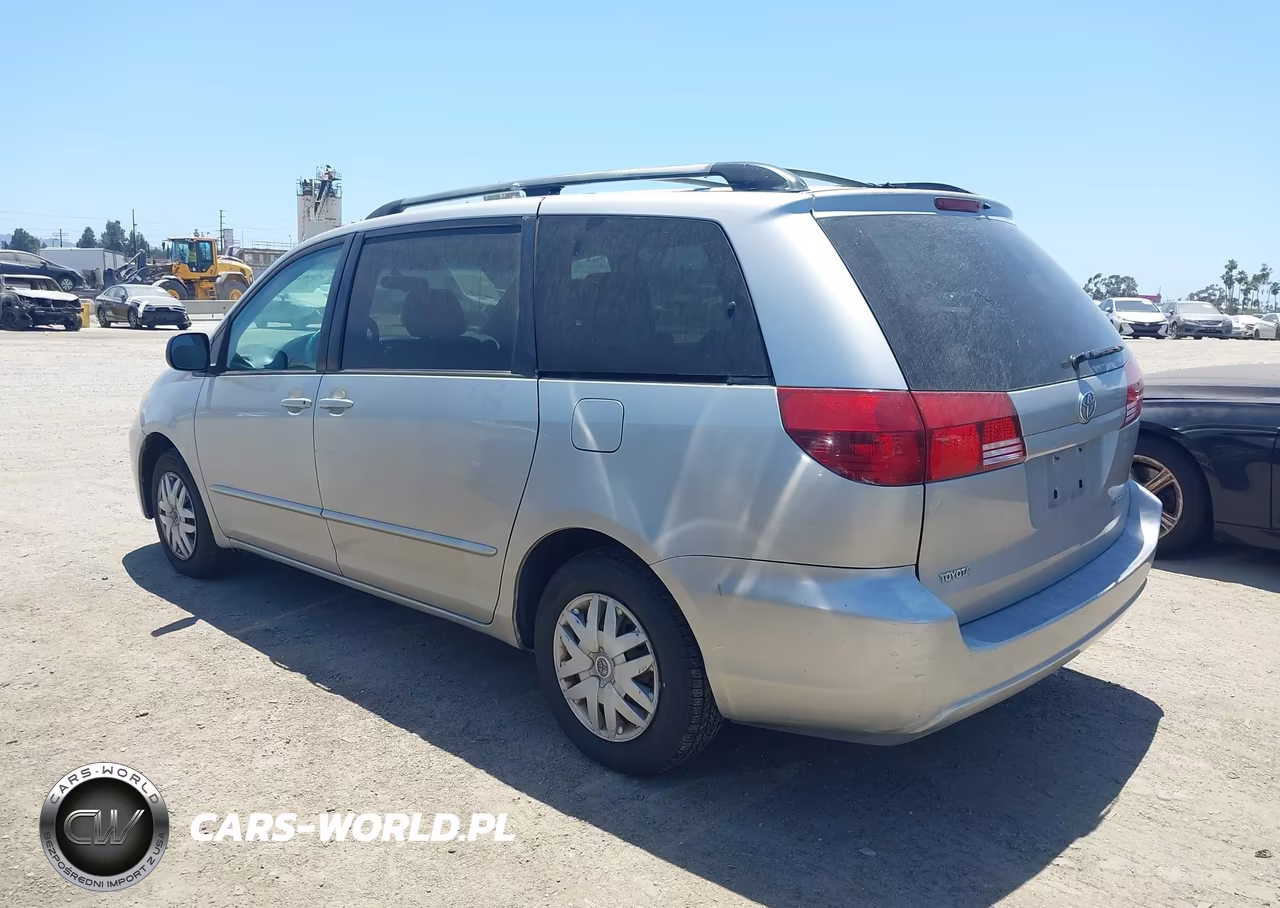 2005 Toyota Sienna Le VIN:5TDZA23C05S373971 - 3
