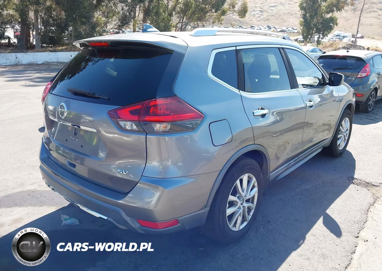 2018 Nissan Rogue Sv VIN:KNMAT2MT5JP562920 - 4