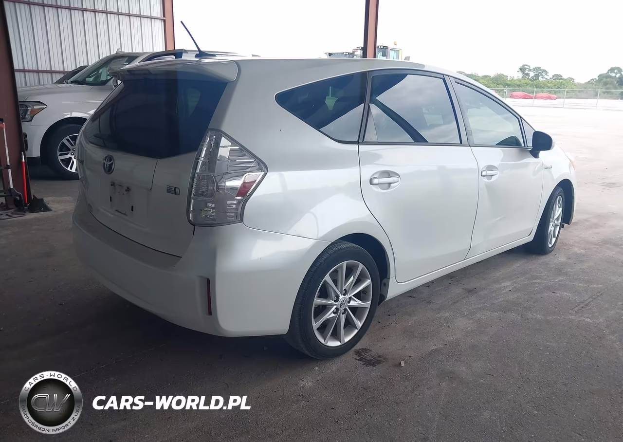 2013 Toyota Prius V Five VIN:JTDZN3EU4D3239173 - 4
