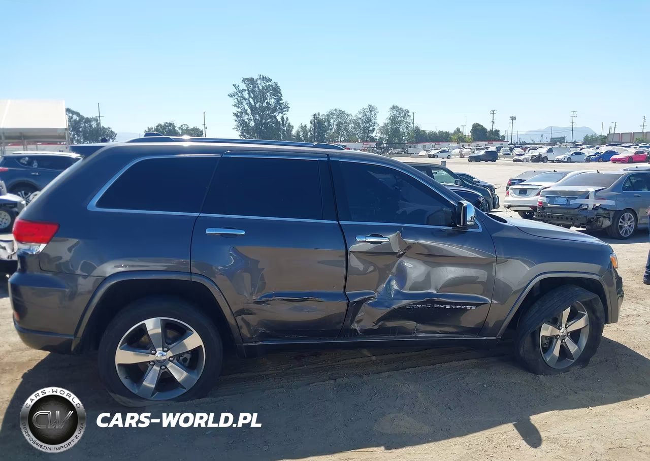 2016 Jeep Grand Cherokee Overland VIN:1C4RJECG4GC322160 - 13
