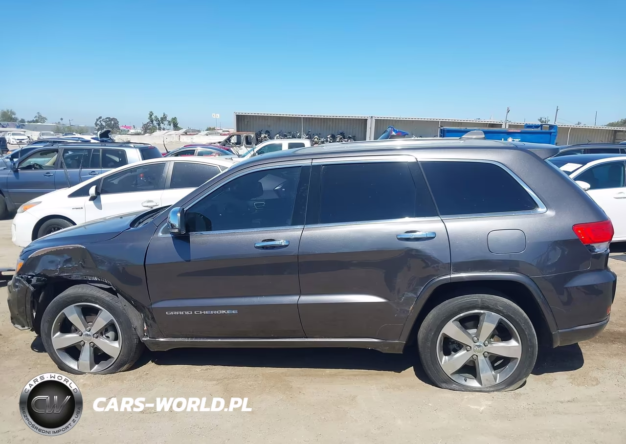 2016 Jeep Grand Cherokee Overland VIN:1C4RJECG4GC322160 - 14