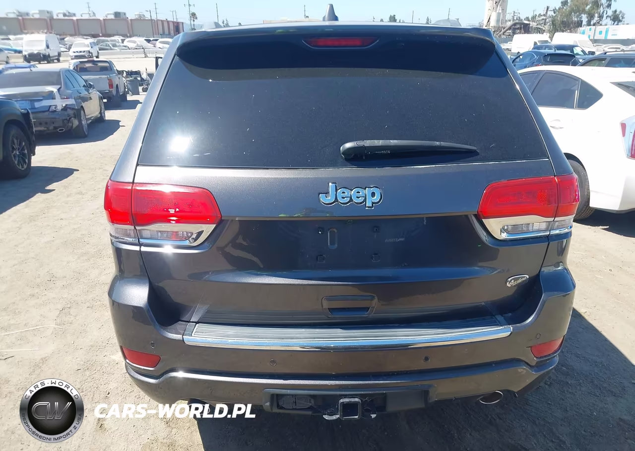 2016 Jeep Grand Cherokee Overland VIN:1C4RJECG4GC322160 - 16