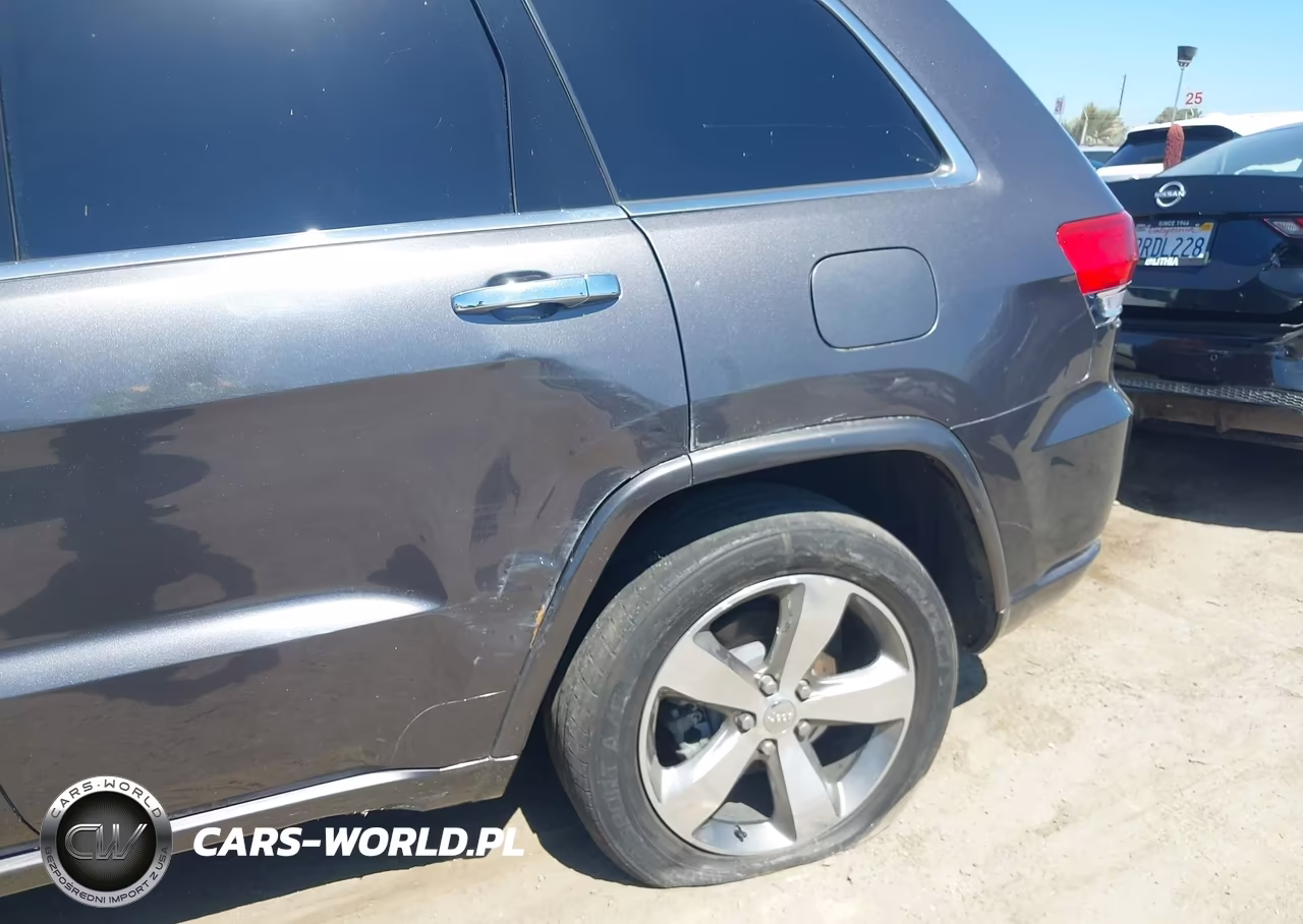 2016 Jeep Grand Cherokee Overland VIN:1C4RJECG4GC322160 - 18