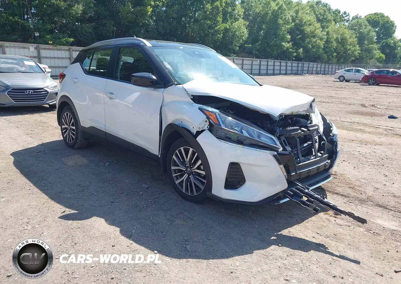 2021 Nissan Kicks Sv Xtronic Cvt