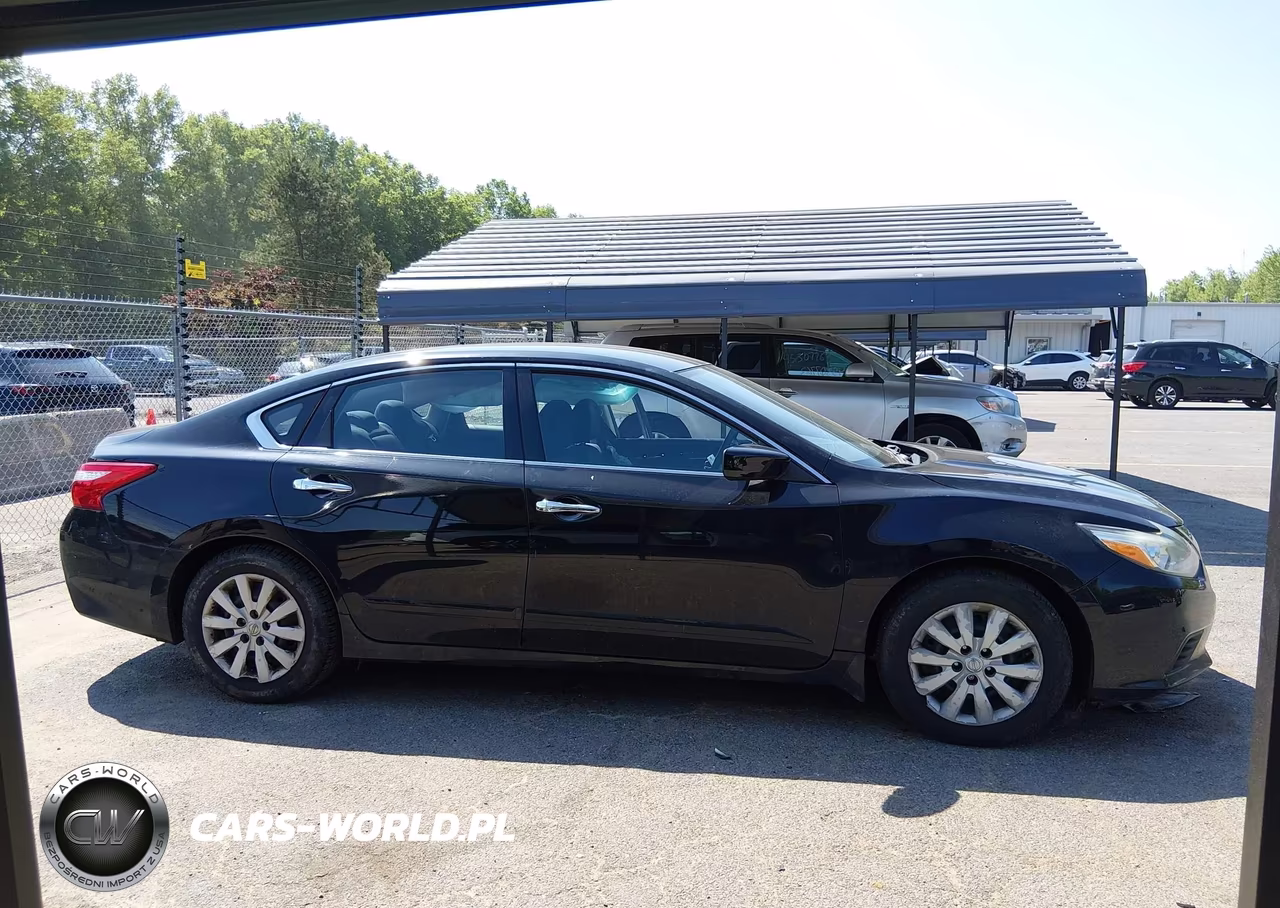 2017 Nissan Altima 2.5 S VIN:1N4AL3AP0HN323901 - 14