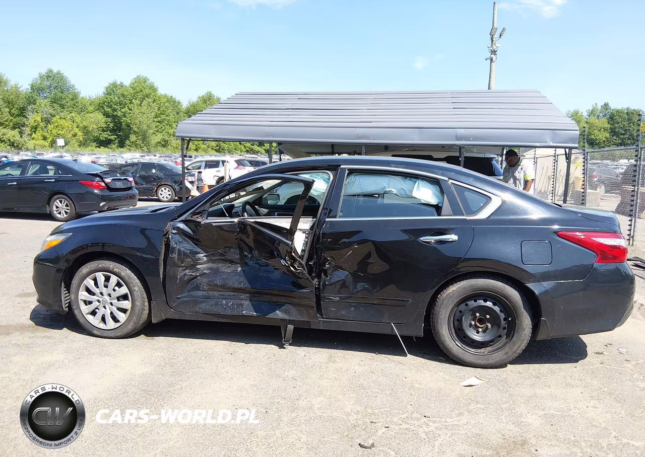 2017 Nissan Altima 2.5 S VIN:1N4AL3AP0HN323901 - 15