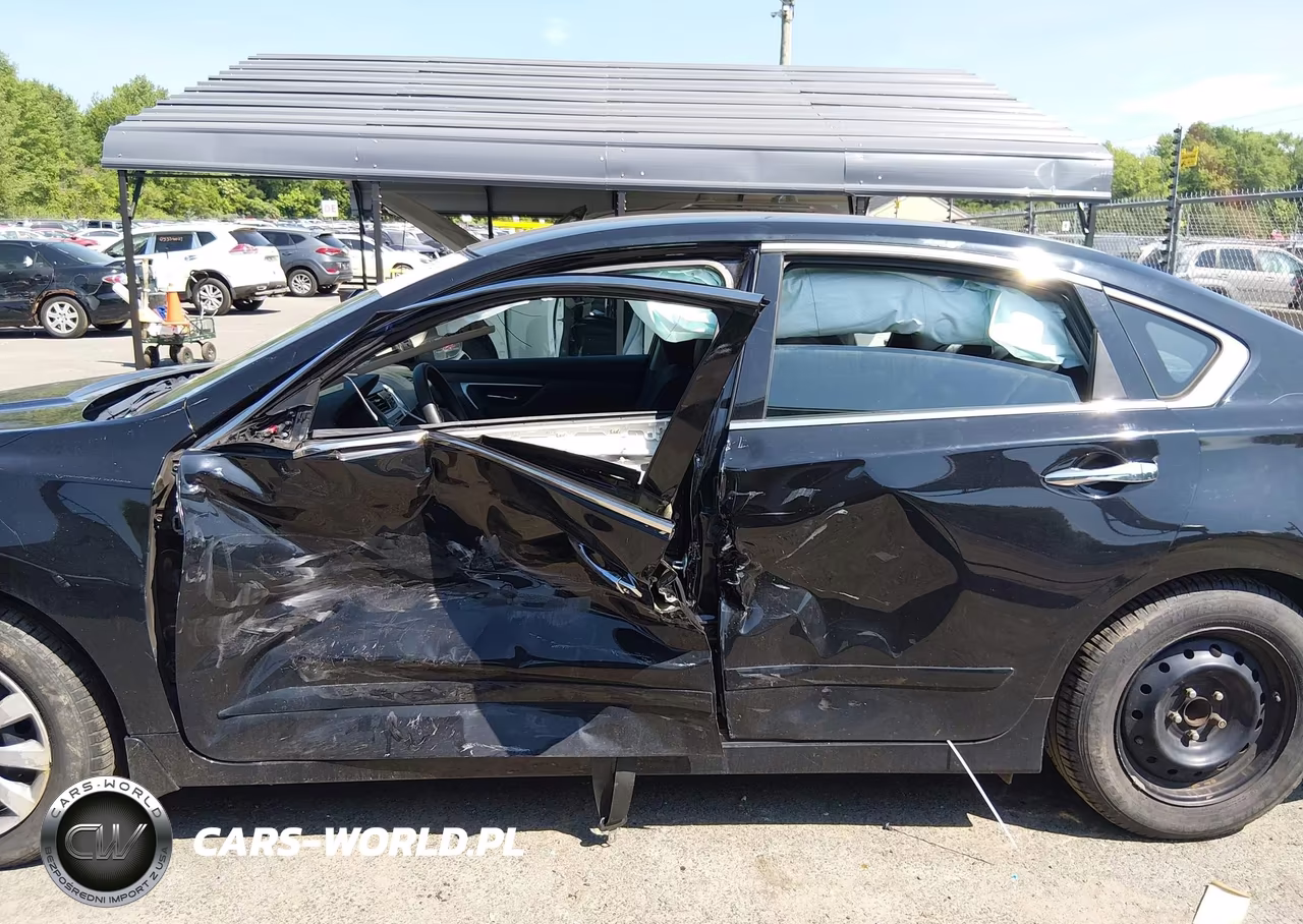 2017 Nissan Altima 2.5 S VIN:1N4AL3AP0HN323901 - 6