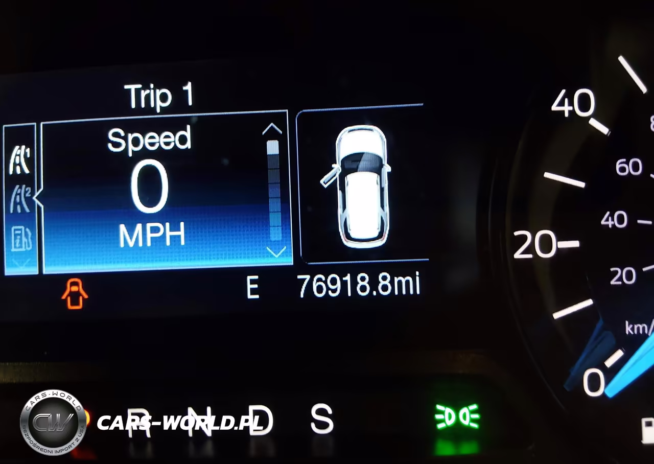 2017 Ford Explorer VIN:1FM5K8B8XHGC48918 - 19