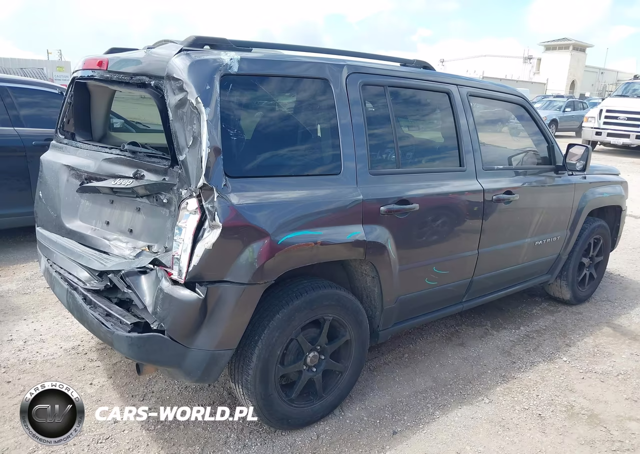 2016 Jeep Patriot Sport VIN:1C4NJPBA0GD575185 - 4
