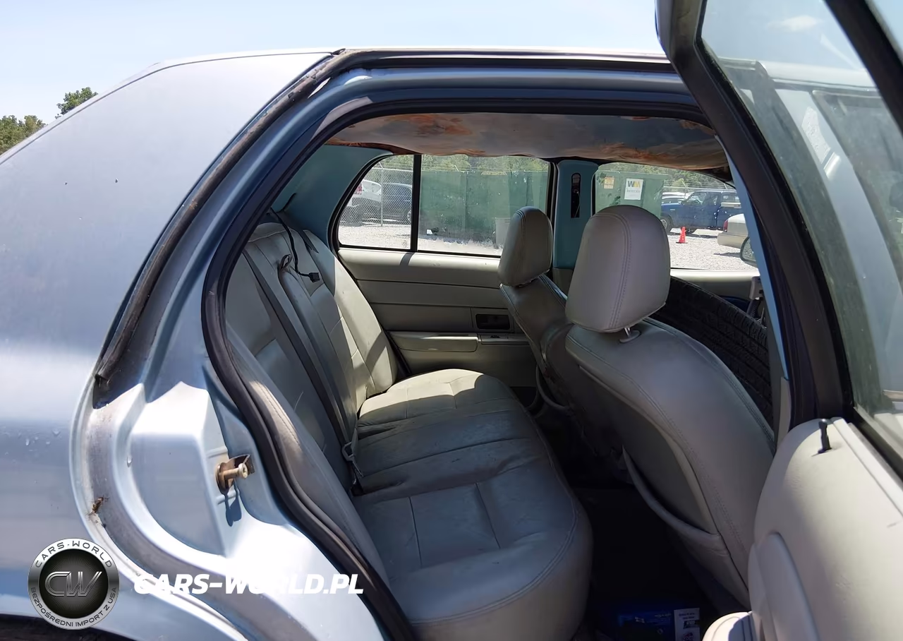 2004 Ford Crown Victoria Lx VIN:2FAFP74W24X130551 - 8