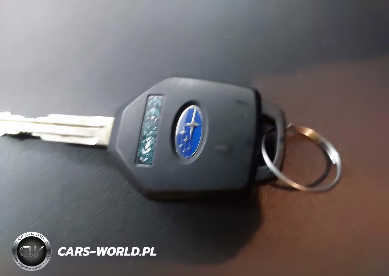 2020 Subaru Crosstrek Premium VIN:JF2GTAPC3L8235625 - 11