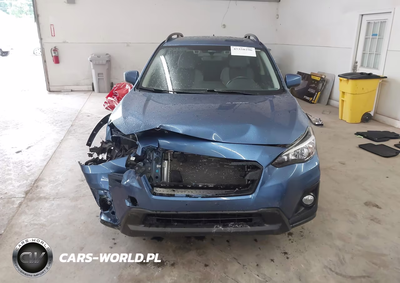 2020 Subaru Crosstrek Premium VIN:JF2GTAPC3L8235625 - 12