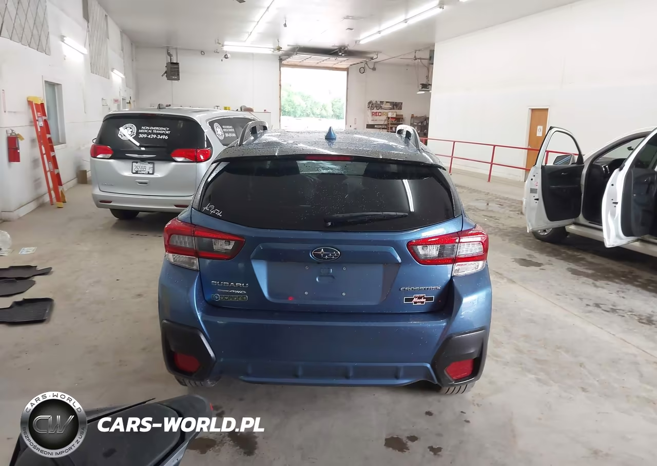 2020 Subaru Crosstrek Premium VIN:JF2GTAPC3L8235625 - 16