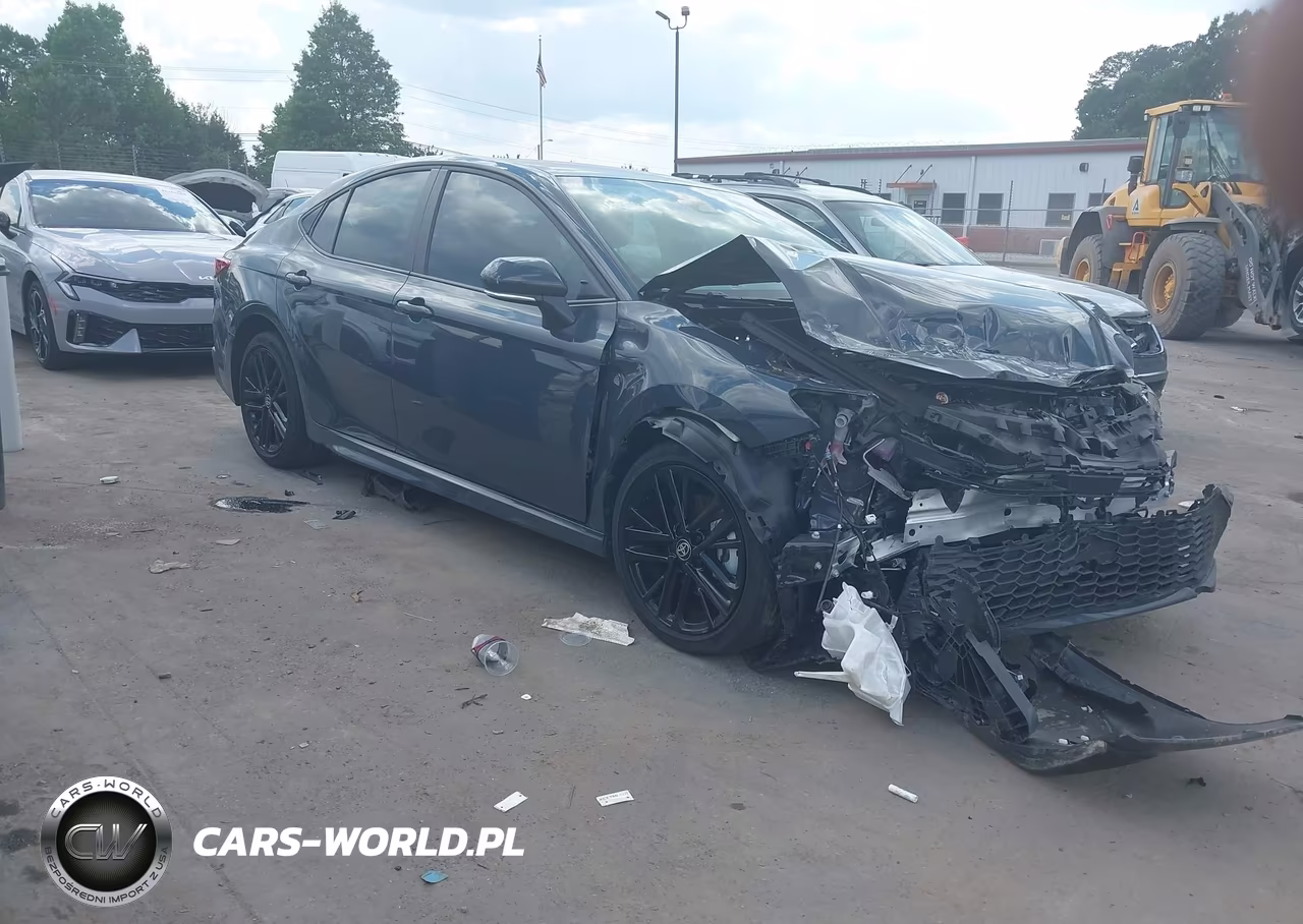 2025 Toyota Camry Se – zdjęcie 1 z 16