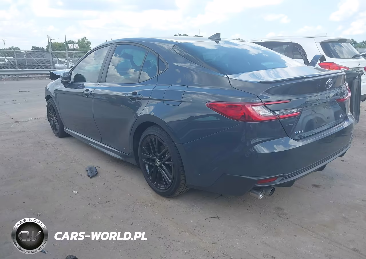 2025 Toyota Camry Se VIN:4T1DAACK7SU645933 - 3